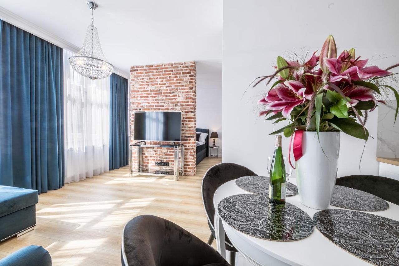 Apartament Royal Blue Ustka Apartment Exterior photo